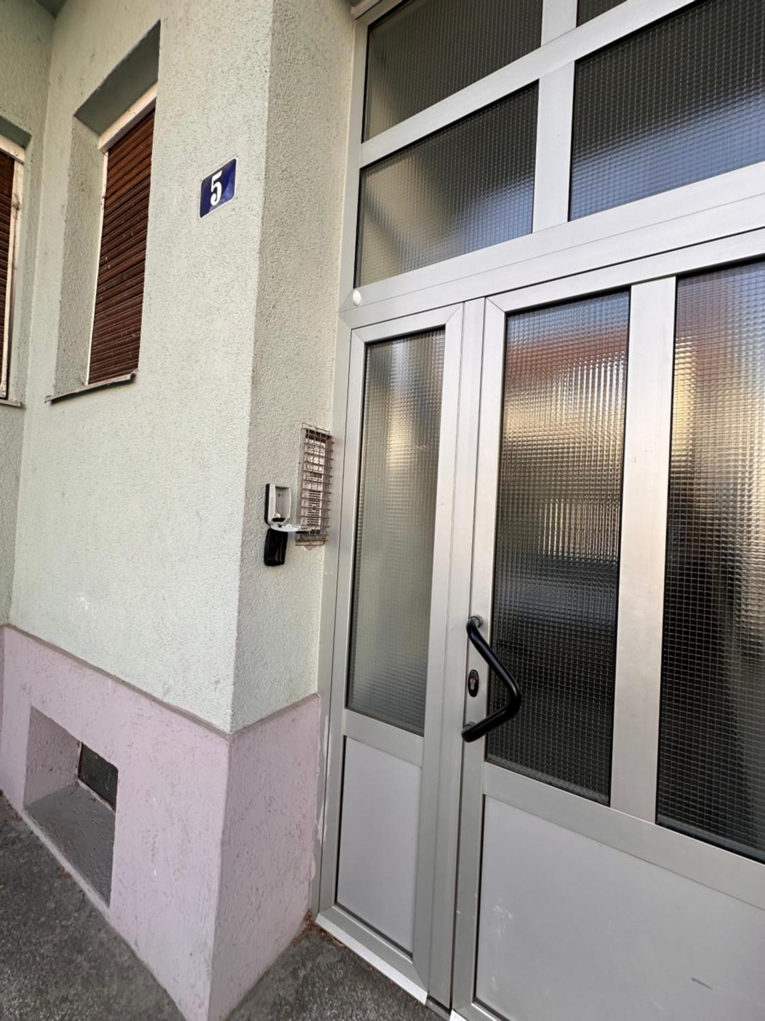 Apartman Pannonica Pin 0-24H Slavonski Brod Zewnętrze zdjęcie